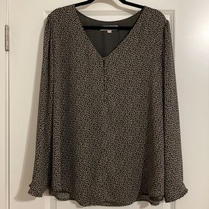 Floral pattern dressy blouse